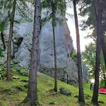 Przy Zamku Farm stay *