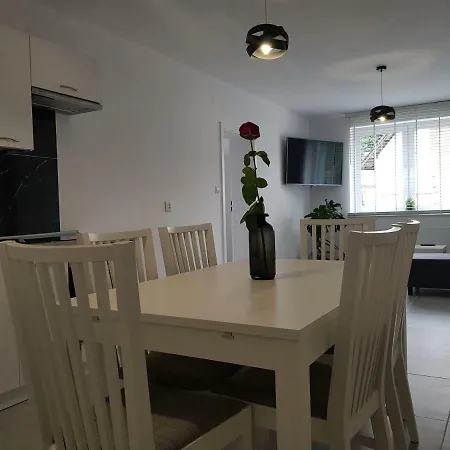 팜스테이 Przy Zamku *